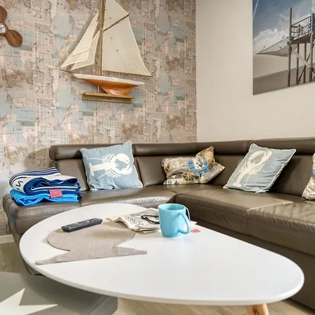 - Haus A, App 0aeg07 Apartment